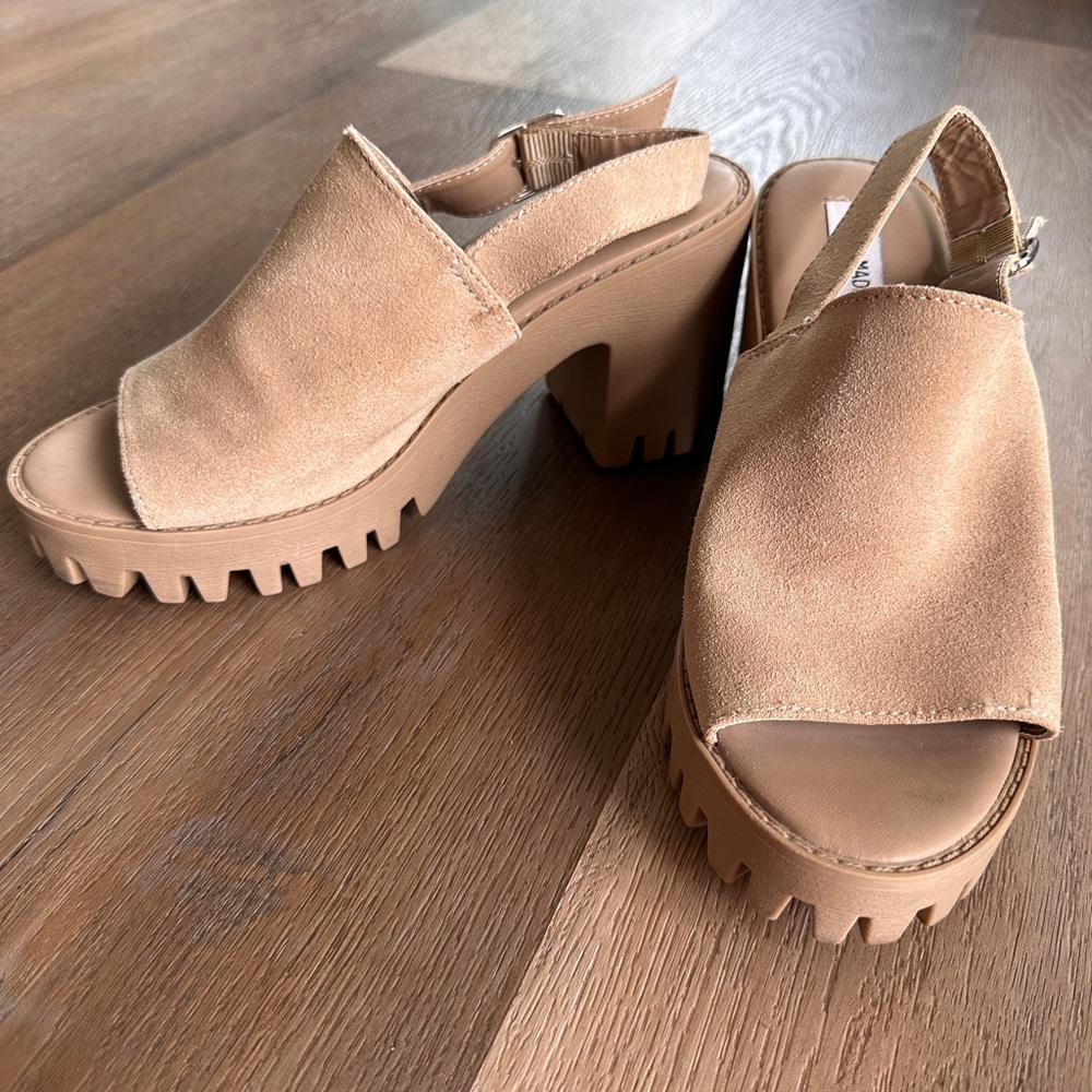 Steve Madden Sunnyside block heal sling back